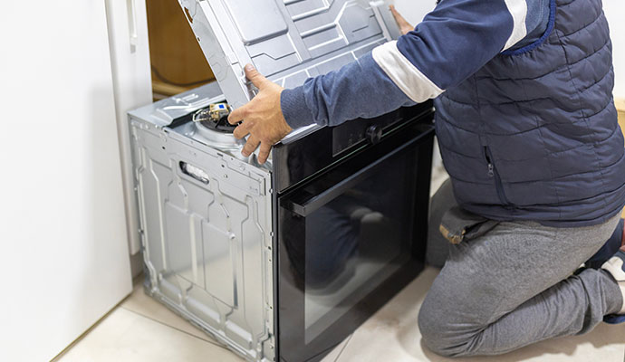 Professional appliance restoration service